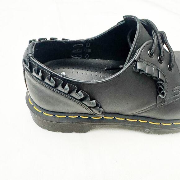 Dr. Martens Docs 1461 Frill Black Ruffled Leather Accent Loafer Size 6 NWT - Picture 5 of 6
